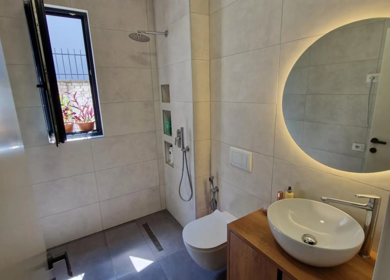 Villa Laci Apartment Tirana